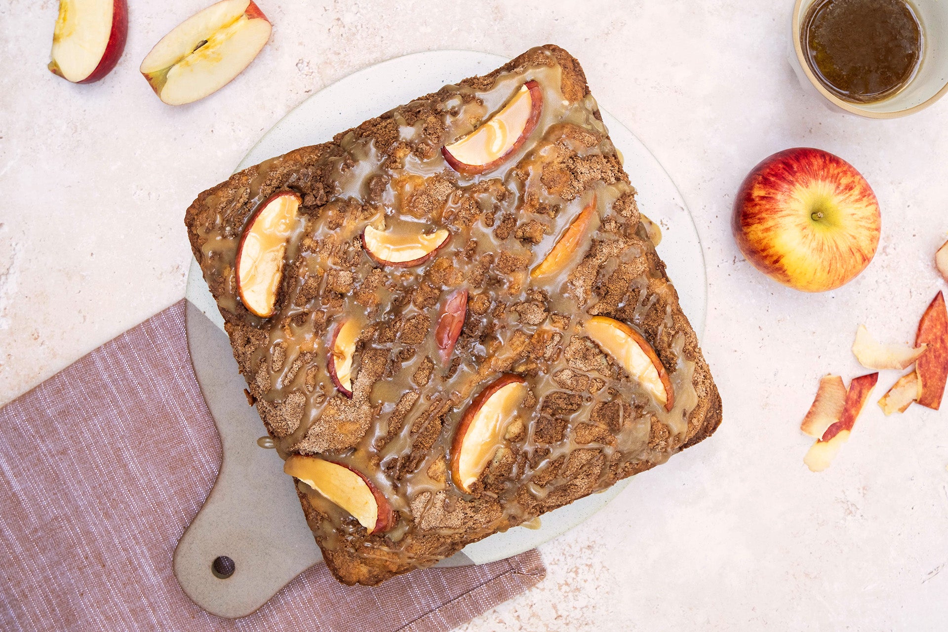 Caramel Apple Coffee Cake